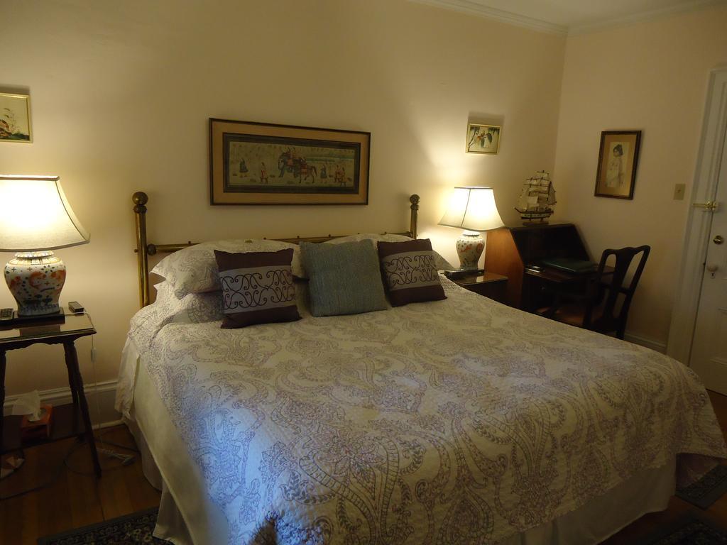 Governor'S Mansion Inn Miramichi Rum bild